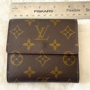 Louis Vuitton Womens wallet